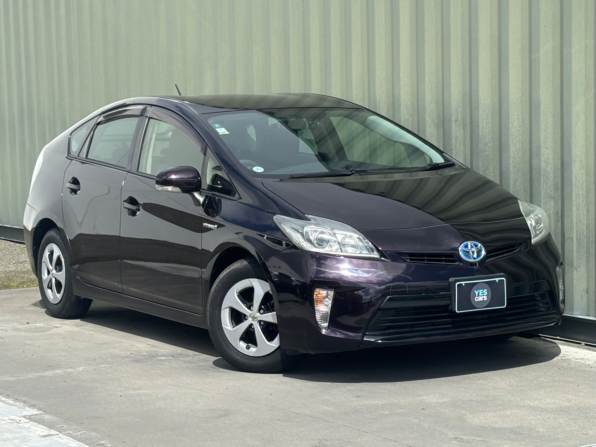 2014 TOYOTA PRIUS Hybrid