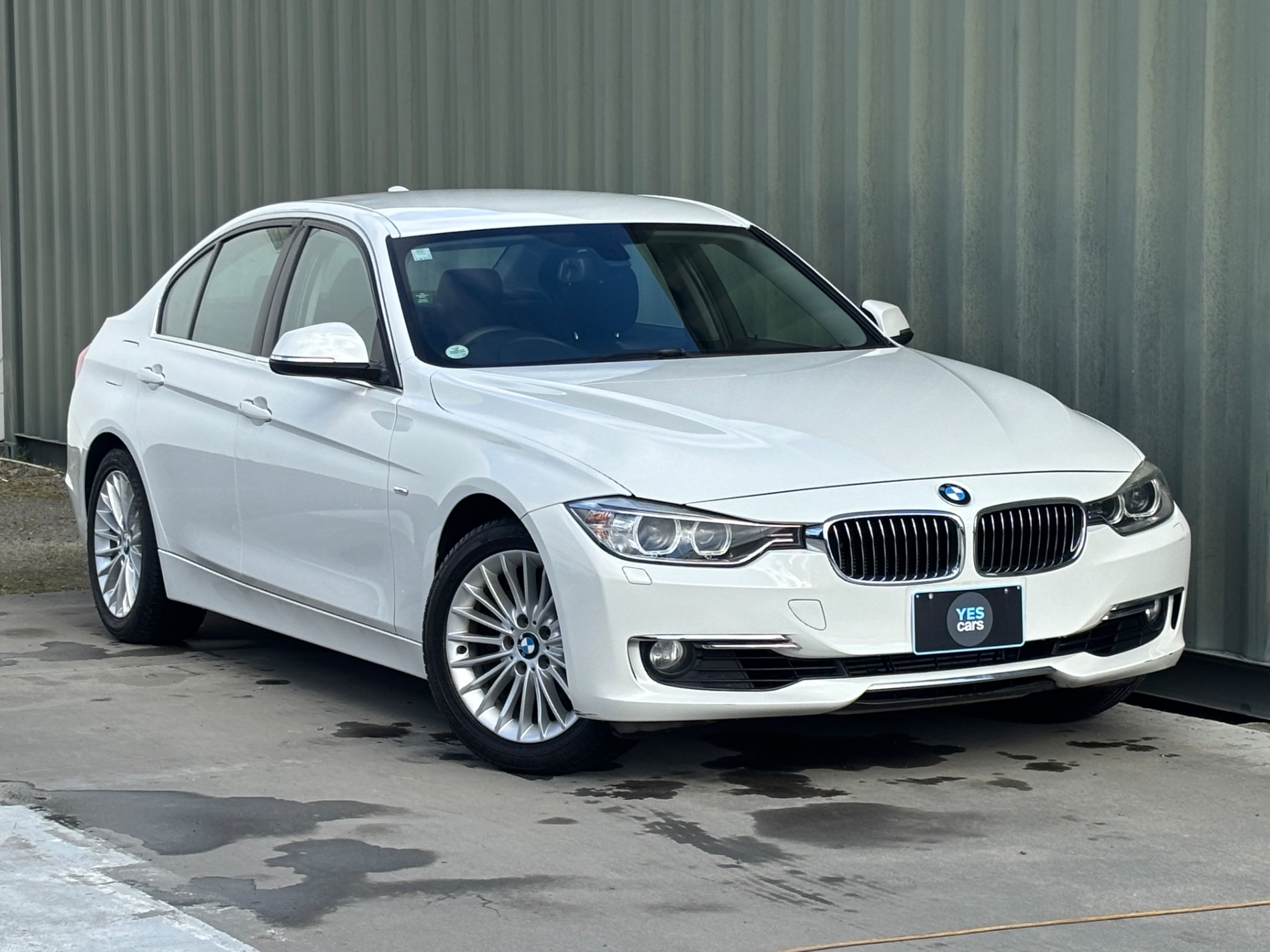 2012 BMW 320i