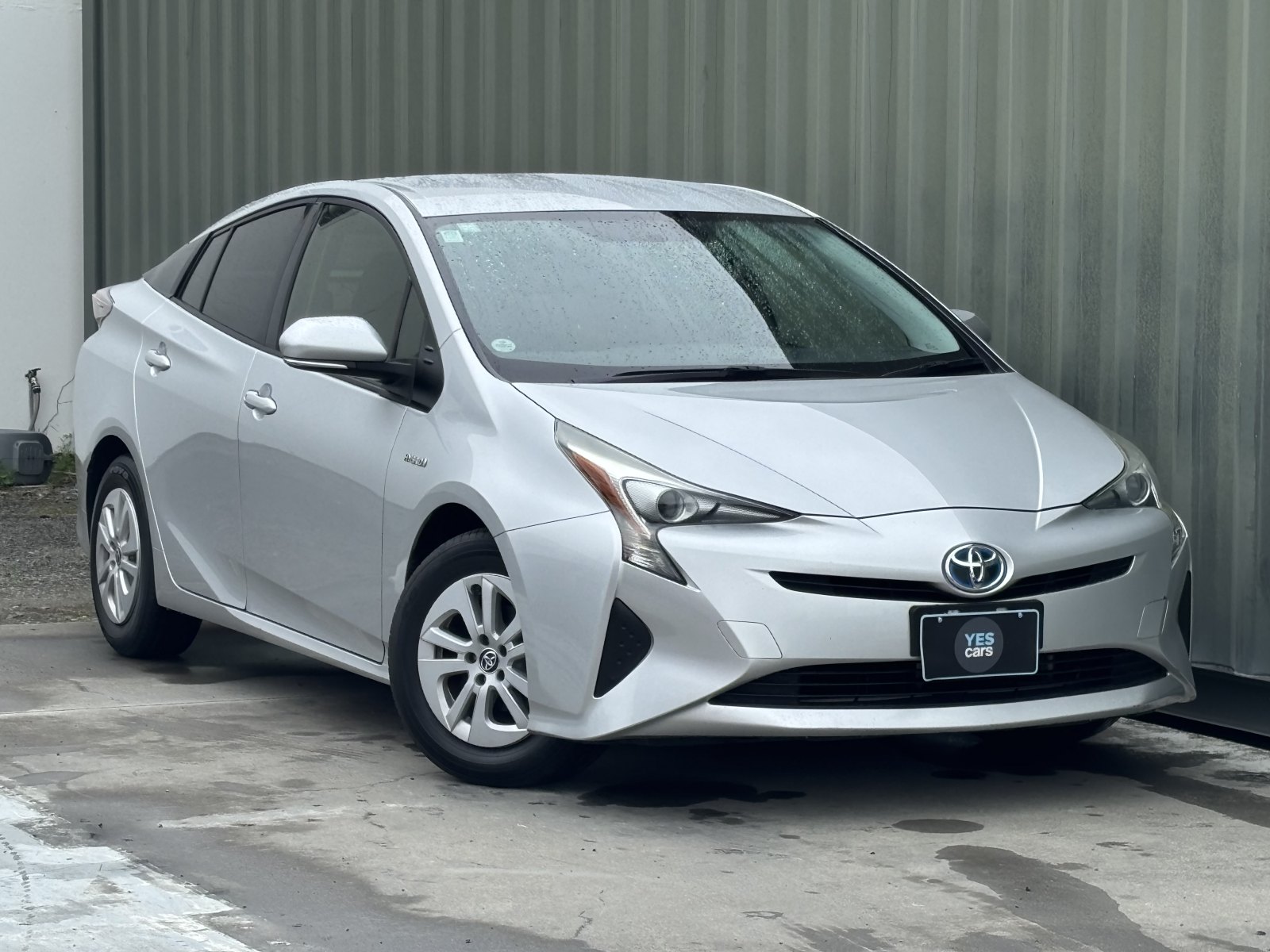 2018 TOYOTA PRIUS Hybrid S