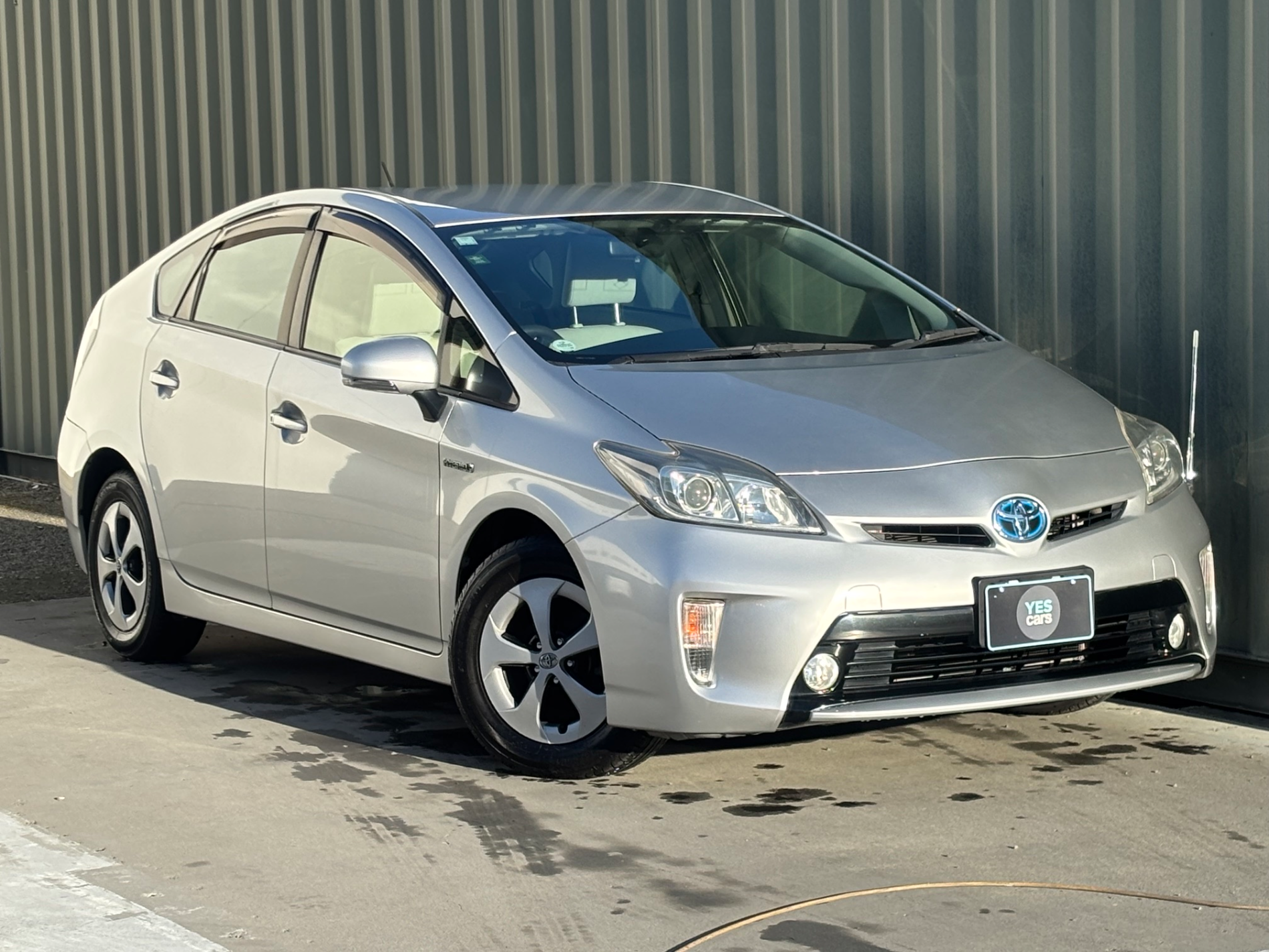 2013 TOYOTA PRIUS Hybrid S