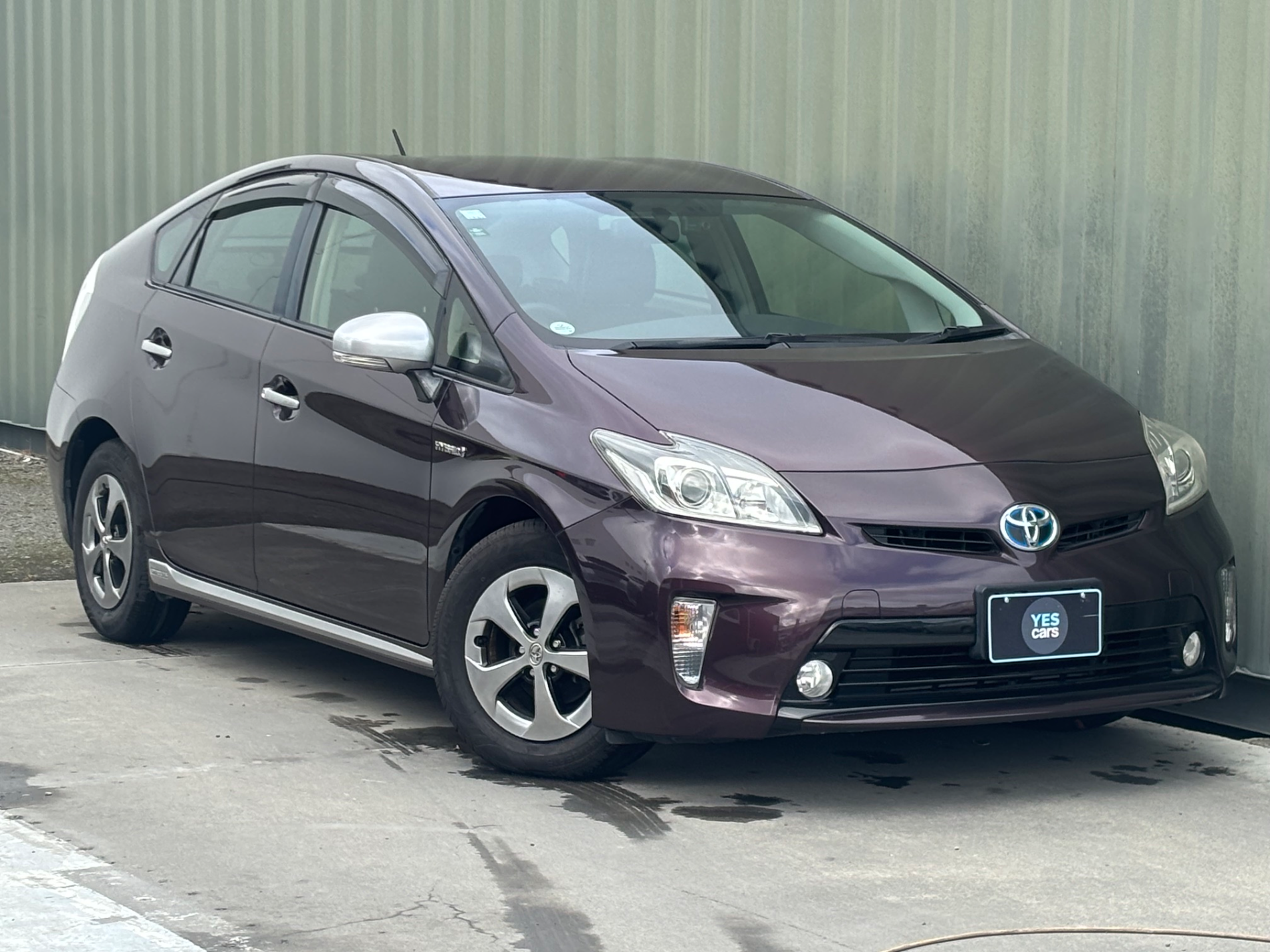 2014 TOYOTA PRIUS Hybrid S