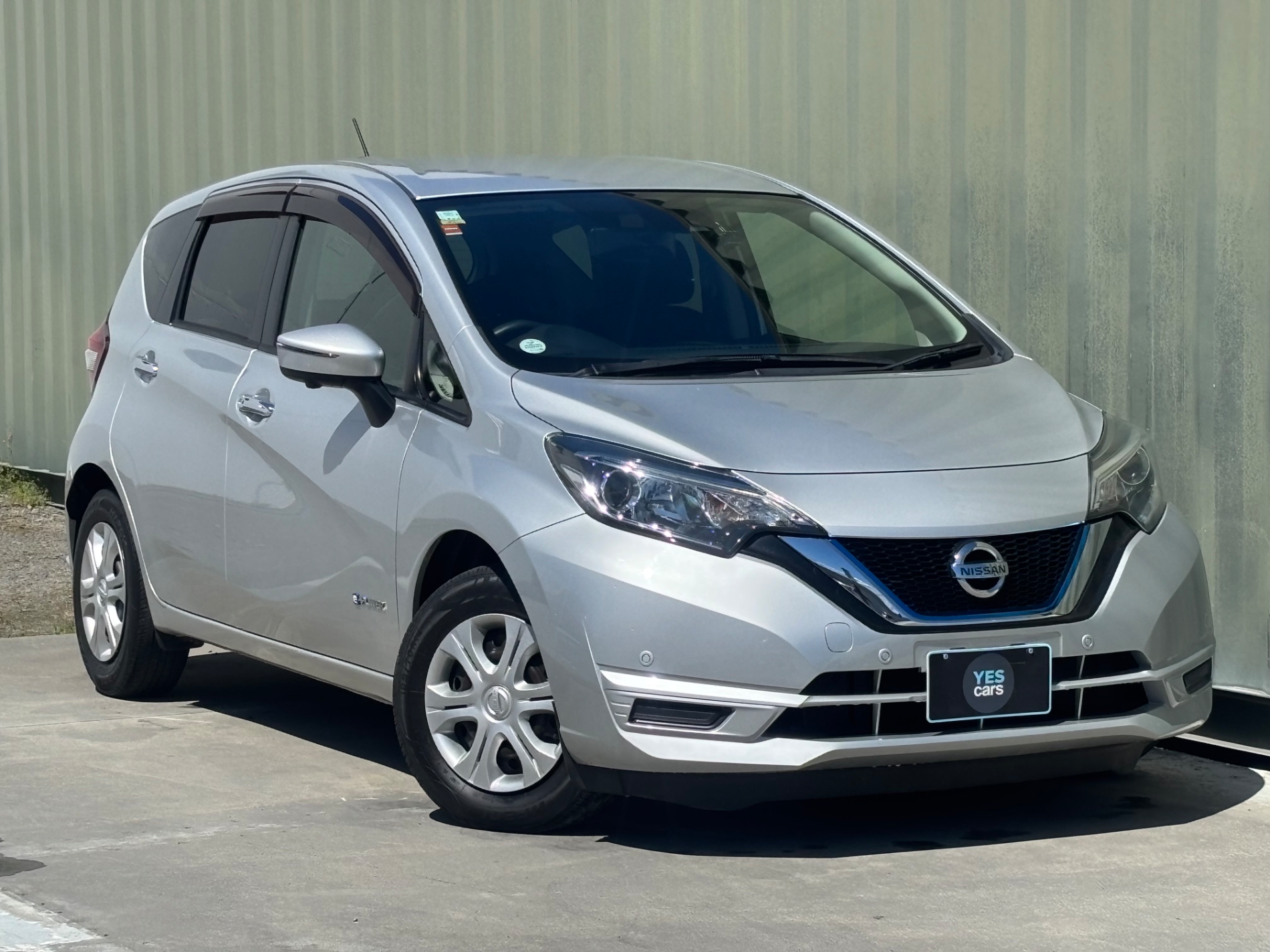 2017 NISSAN NOTE E-Power Hybrid  X