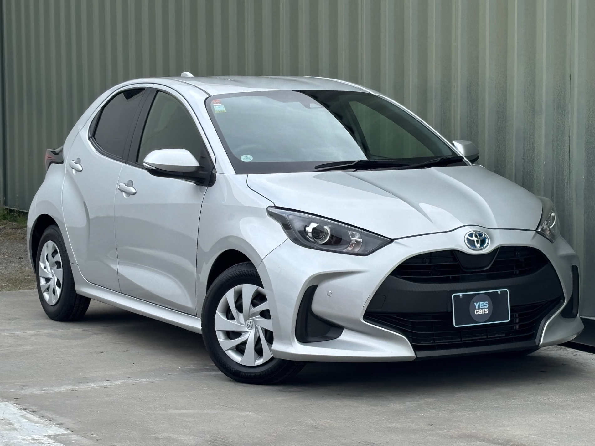 2021 TOYOTA YARIS Hybrid X