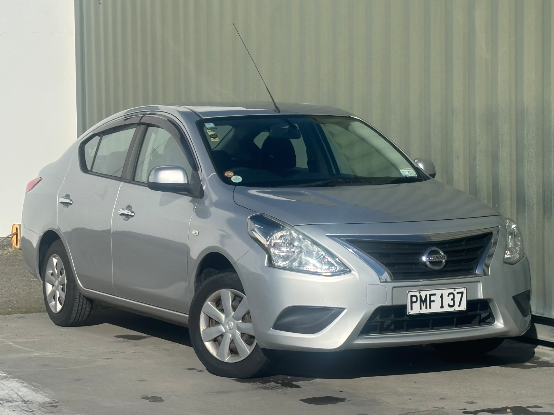 2016 Nissan LATIO S