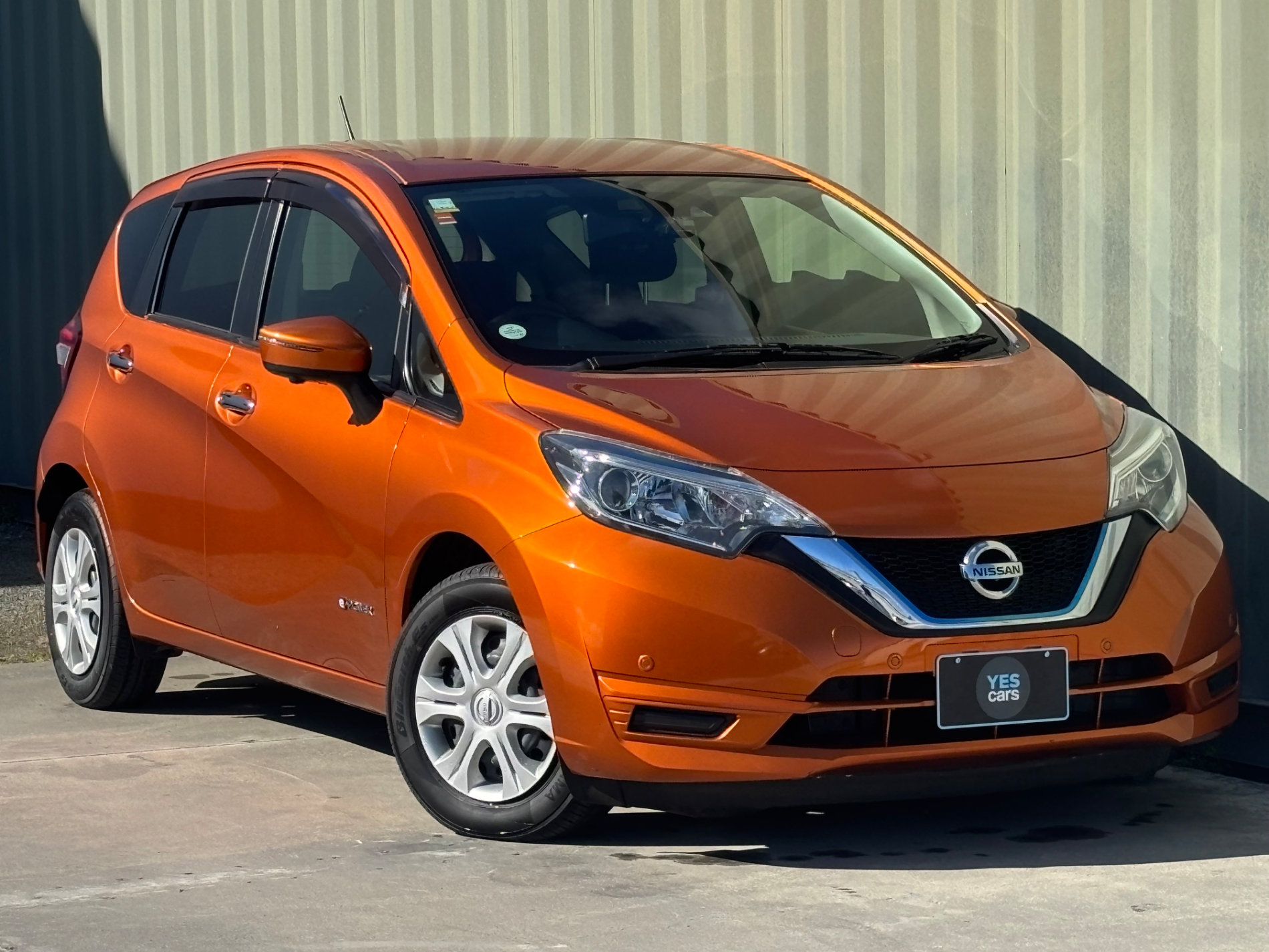 2016 NISSAN NOTE E-Power X